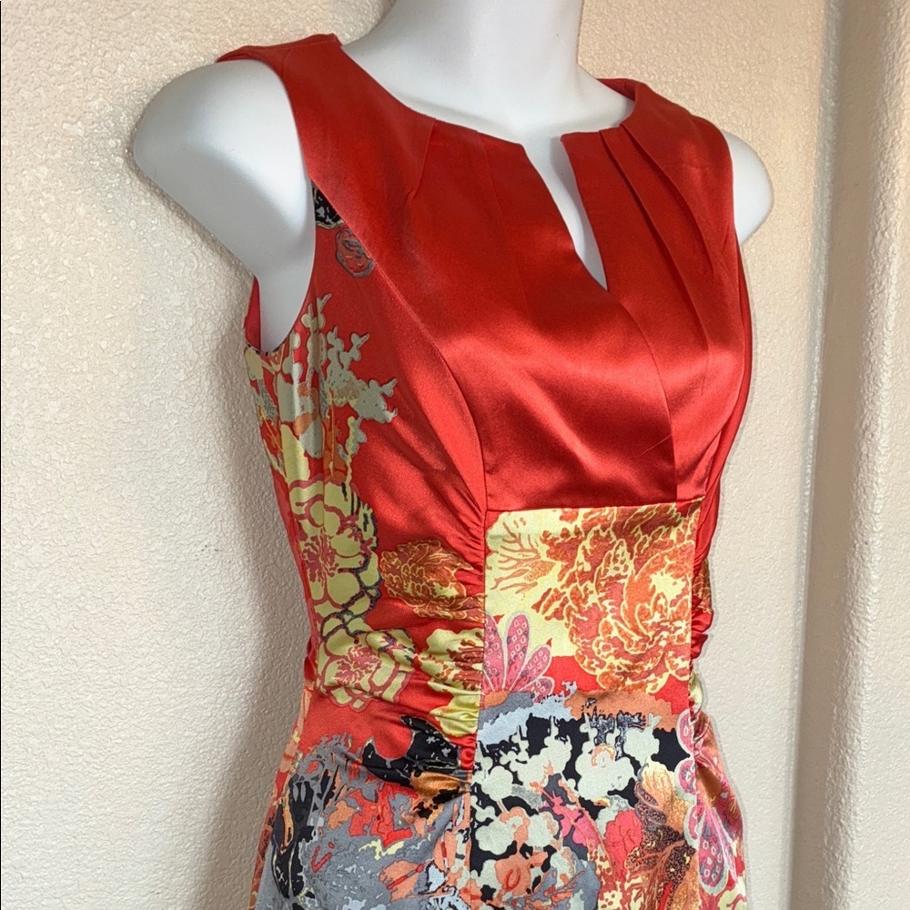 KAY UNGER Colorful Ruched Silk Floral Sheath Dress - Sleeveless, Asian flavor. 4 - Picture 4 of 15